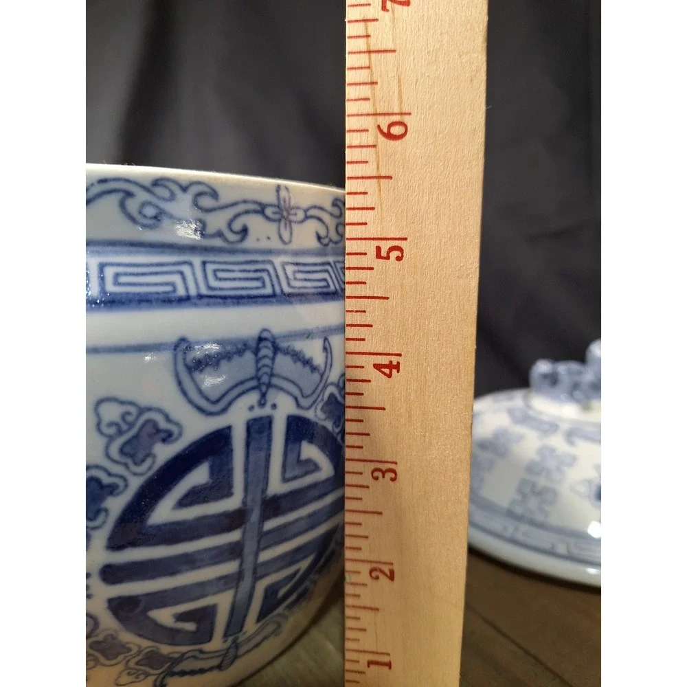 Vintage Blue and White Porcelain Ginger Jar Foo Dog Lid Longevity Shou Symbol - Picture 11 of 16